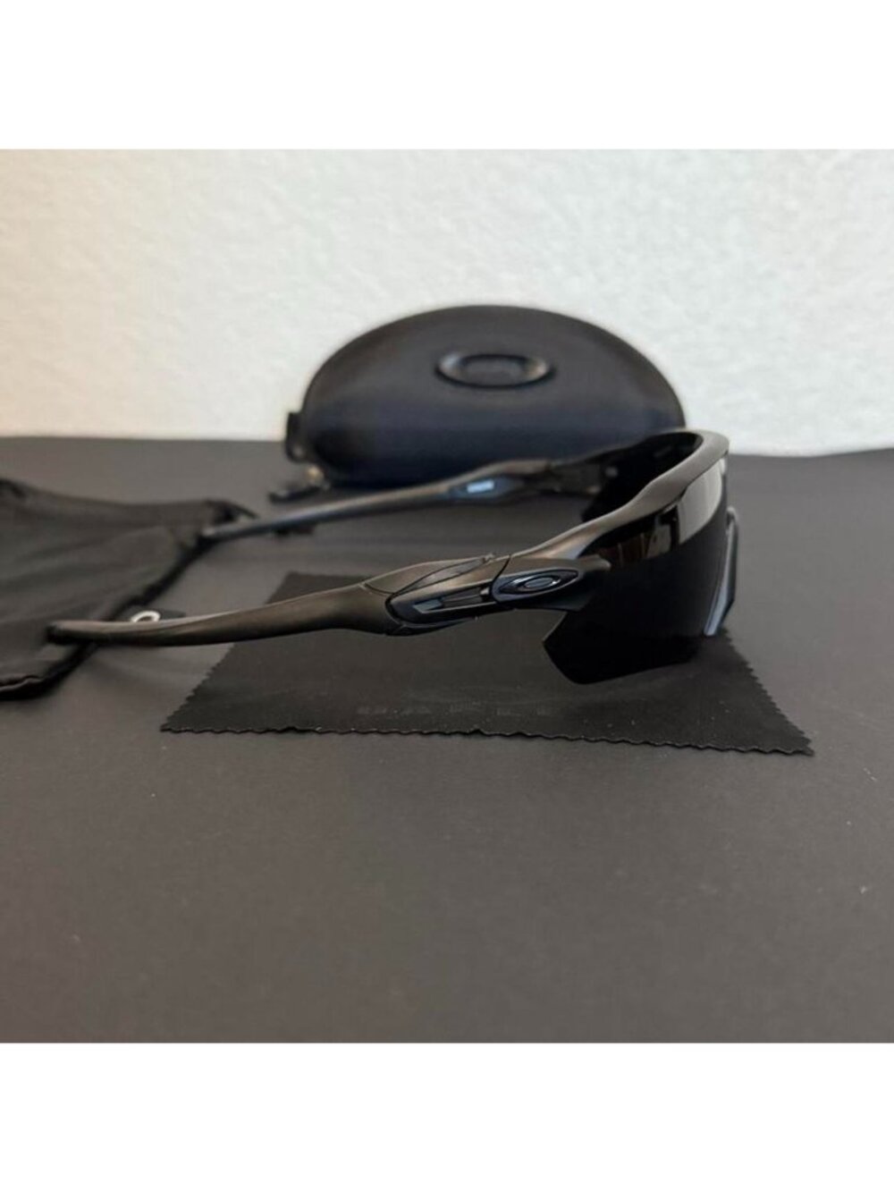 OO9208 Radar EV Path Black Prizm Polarized - Picture 6 of 8